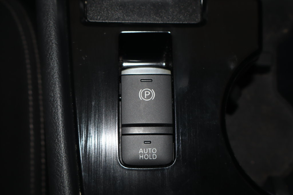 Used 2023 Nissan Rogue SV AWD/4WD image 29