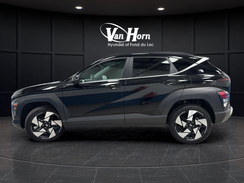 Used 2024 Hyundai Kona Limited AWD/4WD image 4