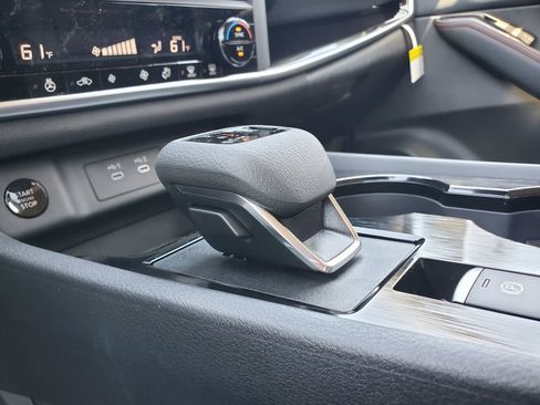 New 2026 Nissan Rogue SV AWD/4WD image 28