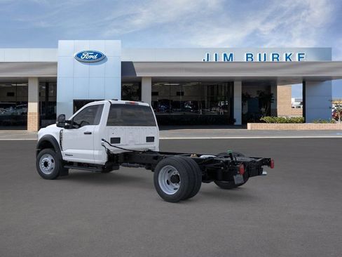 New 2026 Ford F550 2WD Regular Cab Super Duty image 4