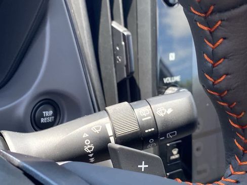 Certified 2025 Subaru Crosstrek 2.5i Limited w/ Crosstrek Mirror Package AWD/4WD image 25