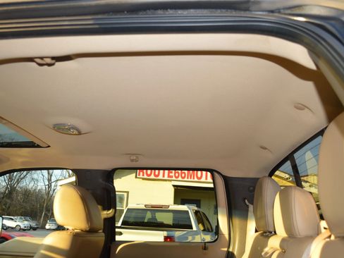 Used 2011 Ford F150 Lariat w/ Lariat Chrome Pkg AWD/4WD image 15