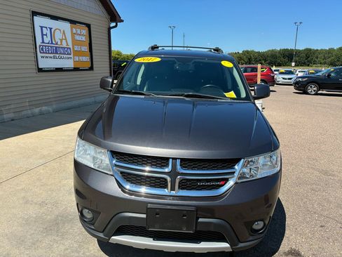Used 2017 Dodge Journey GT w/ Flexible Seating Group AWD/4WD image 2