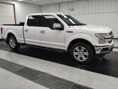 Used 2018 Ford F150 Lariat w/ Equipment Group 502A Luxury AWD/4WD image 11