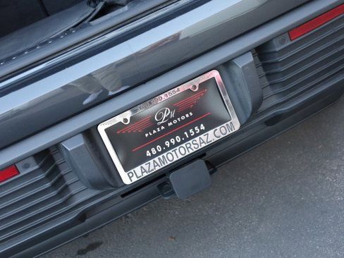 Used 2025 Porsche Macan 4 Electric image 43