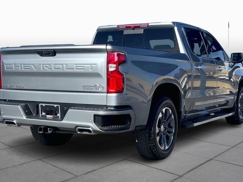 Certified 2024 Chevrolet Silverado 1500 High Country w/ Z71 Off-Road Package image 13