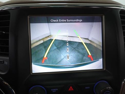 Used 2017 Jeep Grand Cherokee Summit w/ Platinum Series Group image 19