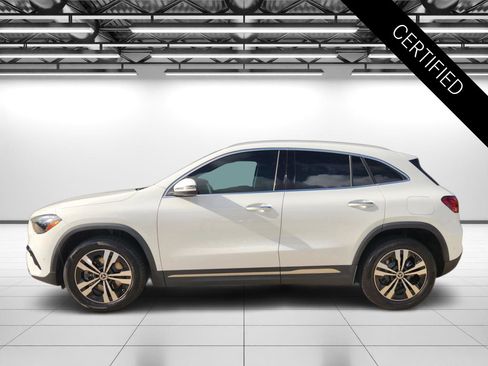Certified 2025 Mercedes-Benz GLA 250 image 6