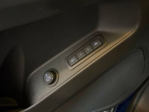 Used 2019 Chevrolet Equinox Premier AWD/4WD image 29