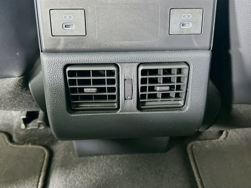 Used 2023 Toyota bZ4X XLE w/ Weather Package FWD image 27