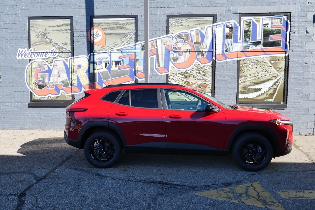 New 2026 Chevrolet Trax LT w/ Driver Confidence Package FWD image 32