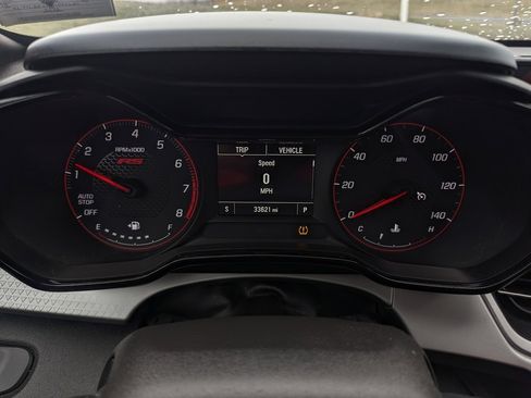 Used 2024 Chevrolet Trax RS w/ Driver Confidence Package image 2