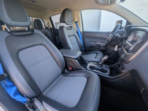 Used 2017 Chevrolet Colorado Z71 image 9