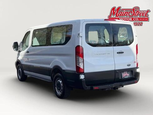 Used 2019 Ford Transit 150 130 Low Roof RWD image 5