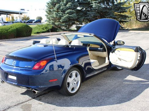 Used 2002 Lexus SC 430 Convertible image 24