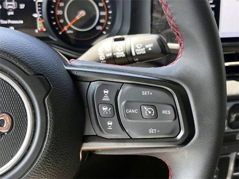 Certified 2024 Jeep Wrangler Unlimited Rubicon image 23