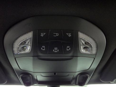 New 2026 Chrysler Pacifica Limited image 28