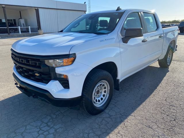 Used 2022 Chevrolet Silverado 1500 W/T w/ Trailering Package AWD/4WD image 2