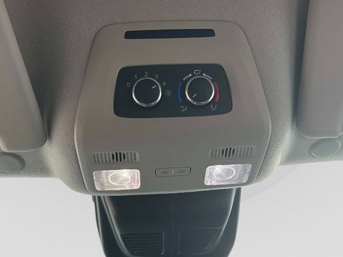 Used 2024 Ford Transit 350 XLT RWD image 24