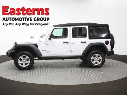 Used 2018 Jeep Wrangler Unlimited Sport S AWD/4WD image 58