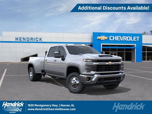 New 2026 Chevrolet Silverado 3500 LT image 1