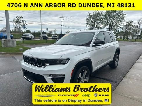 Used 2023 Jeep Grand Cherokee Limited AWD/4WD image 1