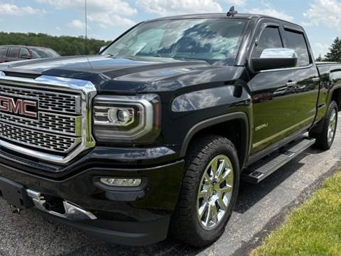 Used 2018 GMC Sierra 1500 Denali AWD/4WD image 9