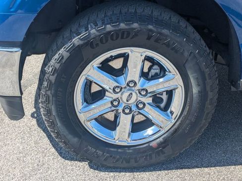 Used 2025 Ford F150 XLT w/ Equipment Group 301A Standard AWD/4WD image 9