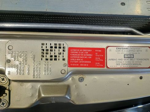 Used 1987 Mercedes-Benz 560 SL image 54