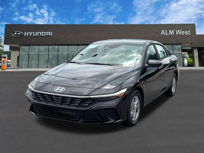 New 2026 Hyundai Elantra SE