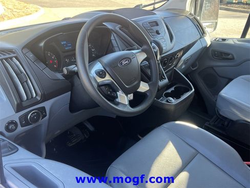 Used 2019 Ford Transit 150 148 Low Roof image 5