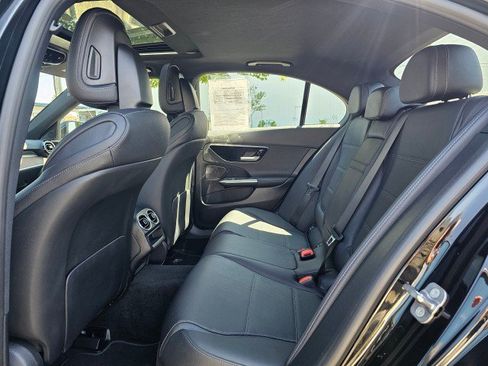 Used 2025 Mercedes-Benz C 300 4MATIC Sedan image 20
