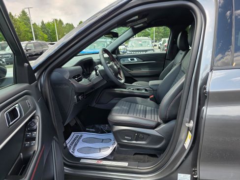 New 2026 Ford Explorer ST-Line AWD/4WD image 21