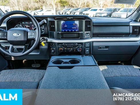 Used 2025 Ford F350 XLT image 25