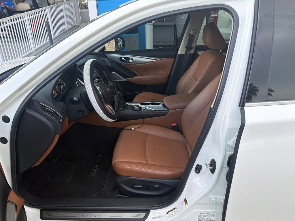 Used 2024 INFINITI Q50 Luxe w/ Cargo Package RWD image 11