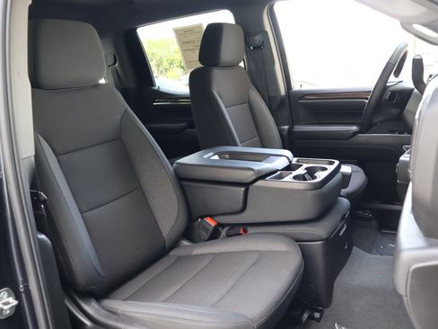 Used 2024 Chevrolet Silverado 1500 LT w/ Protection Package image 21