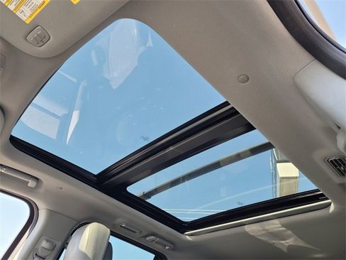 Used 2020 Lincoln Navigator Reserve w/ Luxury Package image 21