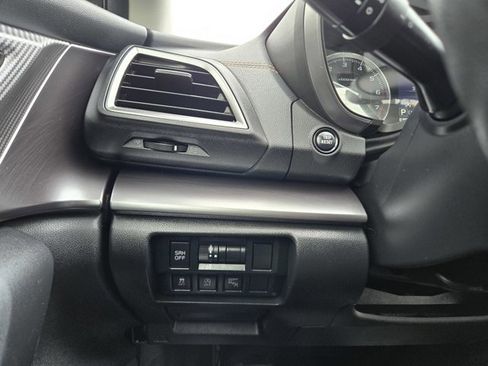 Used 2022 Subaru Crosstrek 2.5i Limited w/ Popular Package #3 image 24