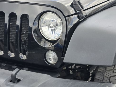 Used 2016 Jeep Wrangler Unlimited Sport w/ Quick Order Package 24S image 10