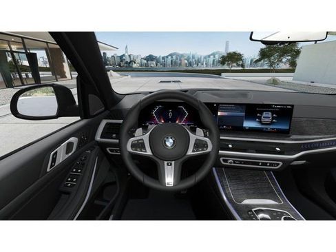 New 2026 BMW X5 xDrive40i w/ M Sport Package AWD/4WD image 13