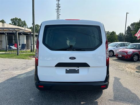 Used 2022 Ford Transit Connect XL FWD image 4