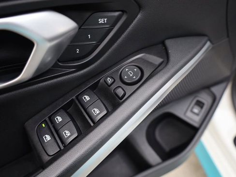 Used 2019 BMW 330i Sedan w/ Convenience Package image 35