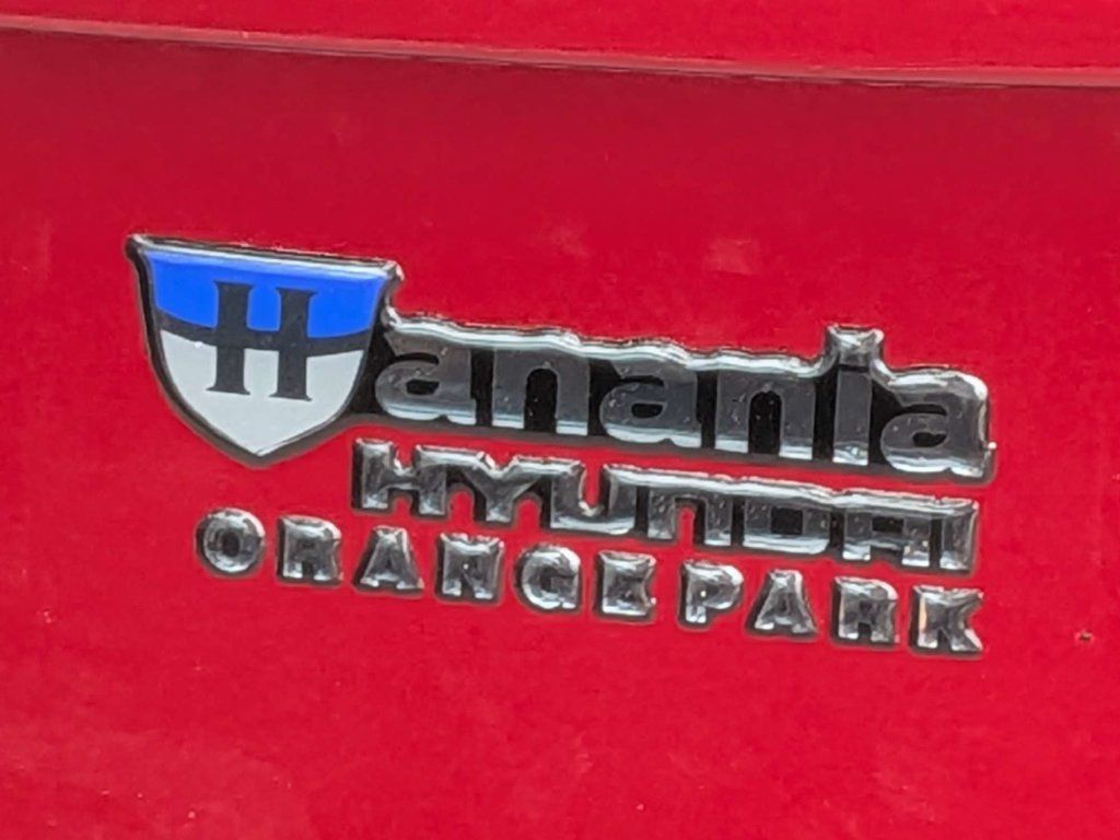 Used 2025 Hyundai Kona SEL FWD image 14