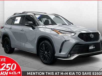 Used 2025 Toyota Highlander XSE