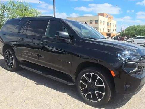 Used 2021 Chevrolet Suburban RST w/ Luxury Package image 1