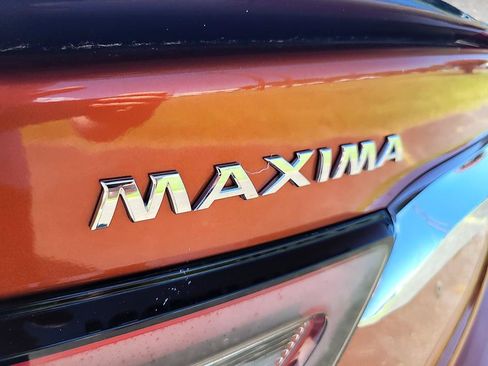 Used 2020 Nissan Maxima SR w/ Sport Mat Group FWD image 26