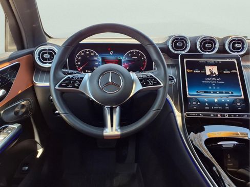 Certified 2023 Mercedes-Benz GLC 300 4MATIC image 15