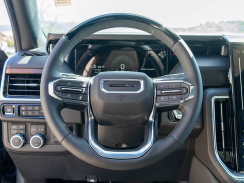 New 2026 GMC Yukon XL Denali w/ Denali Reserve Package AWD/4WD image 19
