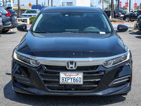 Used 2018 Honda Accord LX image 2