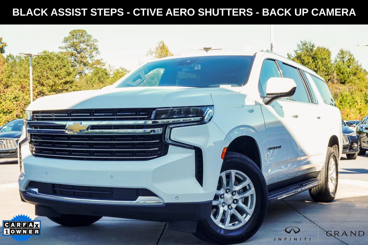 Used 2024 Chevrolet Suburban LT RWD image 1